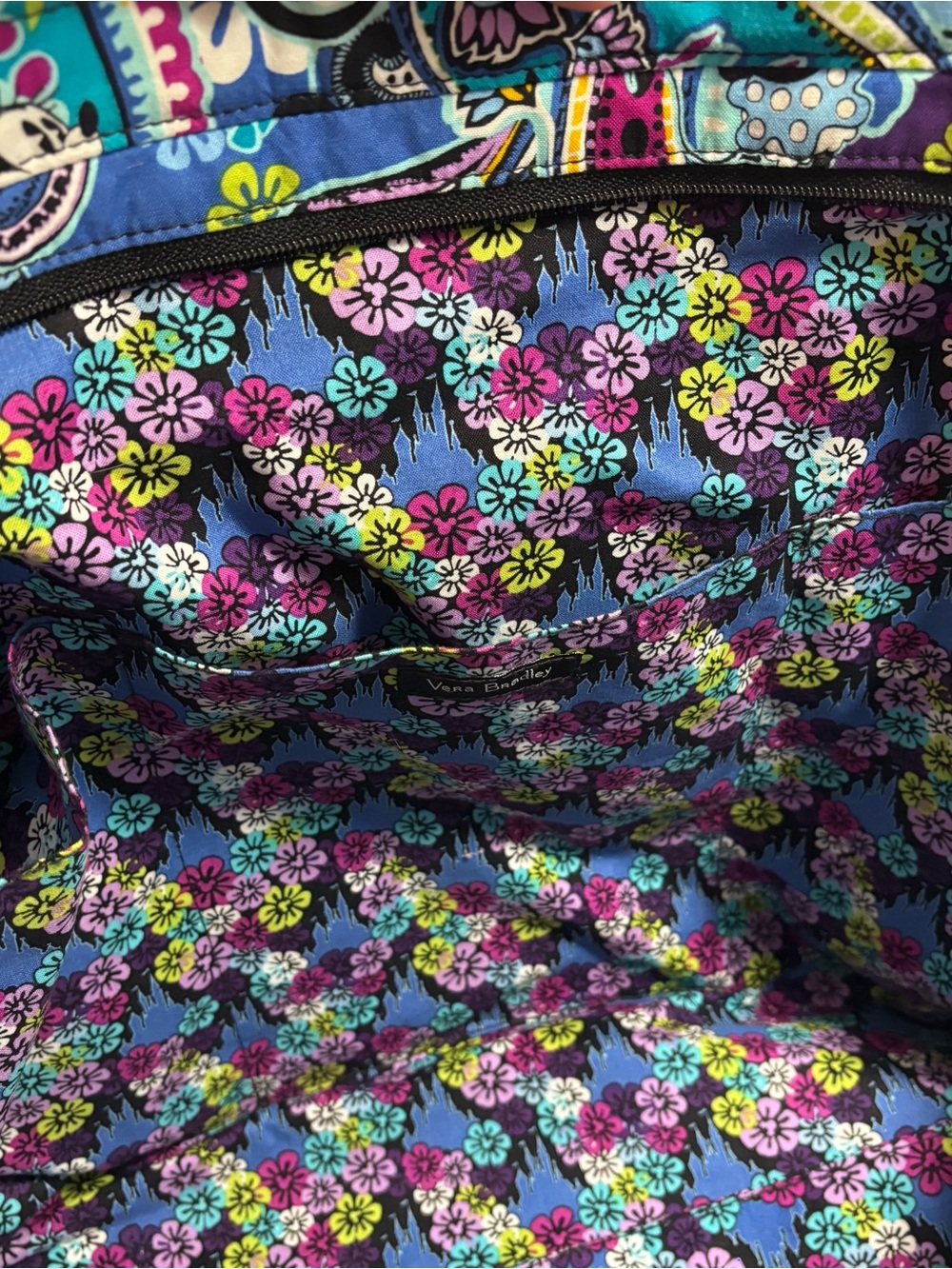 Vera Bradley Disney Parks Iconic Vera Tote Mickey's Paisley Celebration-Like New - Picture 10 of 13
